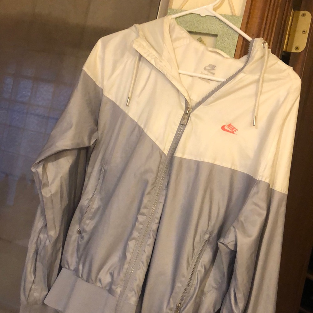 Nike windbreaker